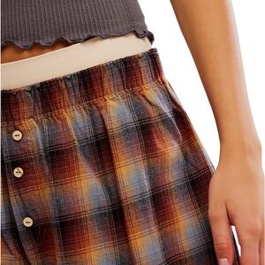 Free People
Women's Sunday Afternoon Mid-Rise Boxers Flannel Brown Combo  XL